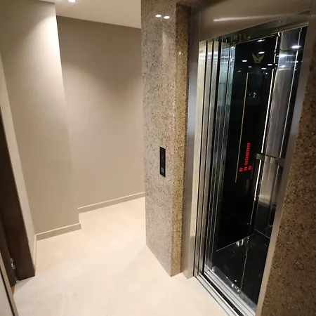 Hotel Rich
